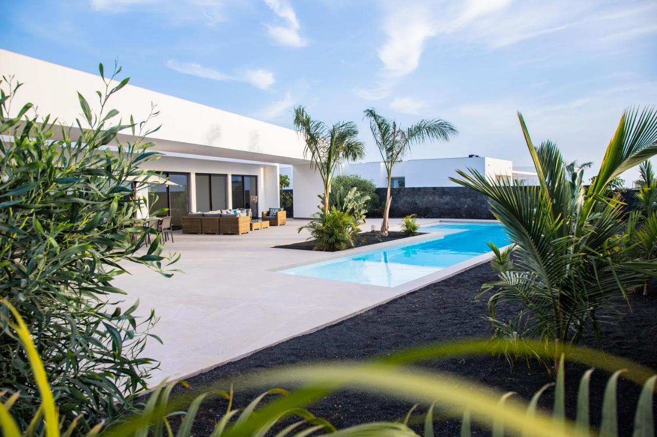 Villa Macan Teguise  Exterior photo